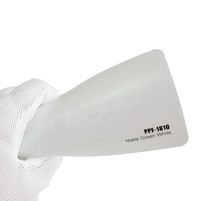 Film de protection de peinture de couleur blanche verte matte avec une épaisseur de 8 mil et une couche hydrophobe polymère